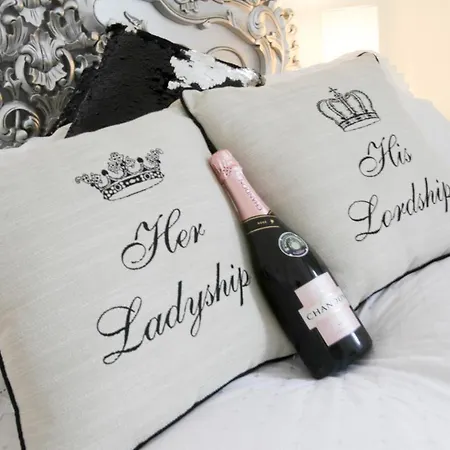 住宿加早餐酒店 Ugthorpe Lodge Hotel