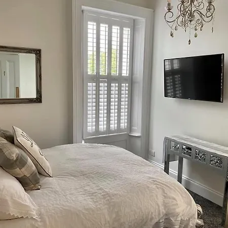 Ugthorpe Bed & Breakfast