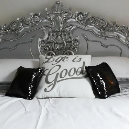 Bed & Breakfast Ugthorpe Lodge Hotel *