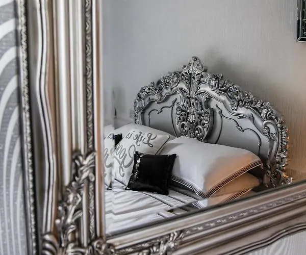 Ugthorpe Lodge Hotel