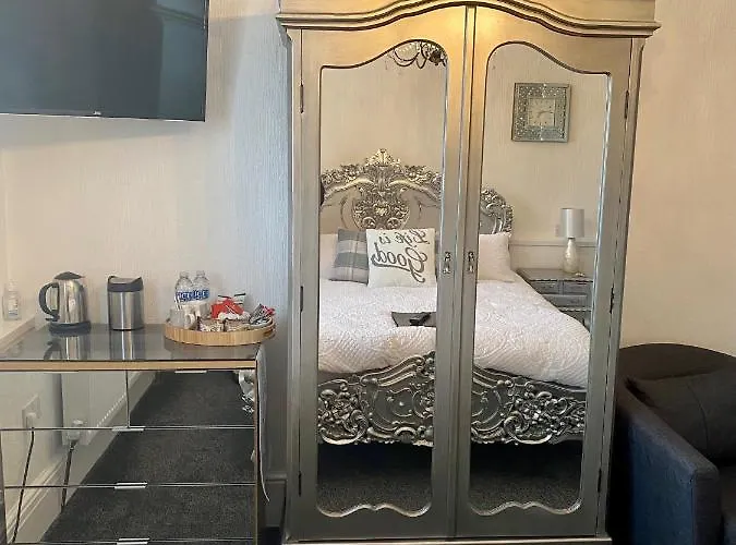 Ugthorpe Lodge Hotel Bed & Breakfast